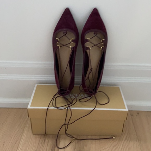 Michael Kors Tabby Flat Suede Plum Shoes - Size 7.5 (38) NWT - Picture 4 of 8